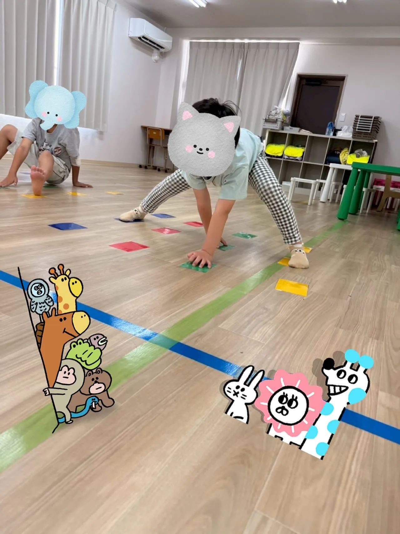 体幹強化•指示理解を目的としてひとりツイスターゲームをしまし...