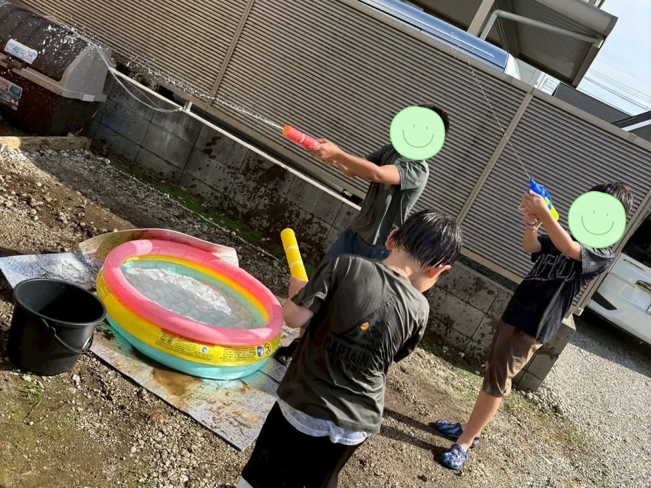 お友達みんなで水遊び🔫