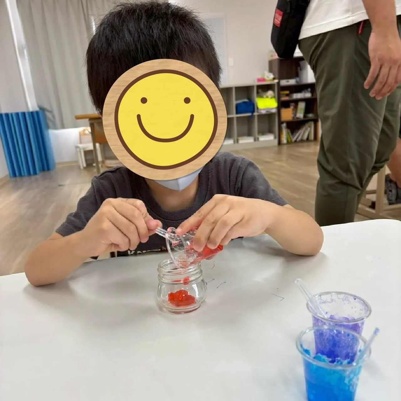敬老の日制作でアロマポット作りをしました🎵